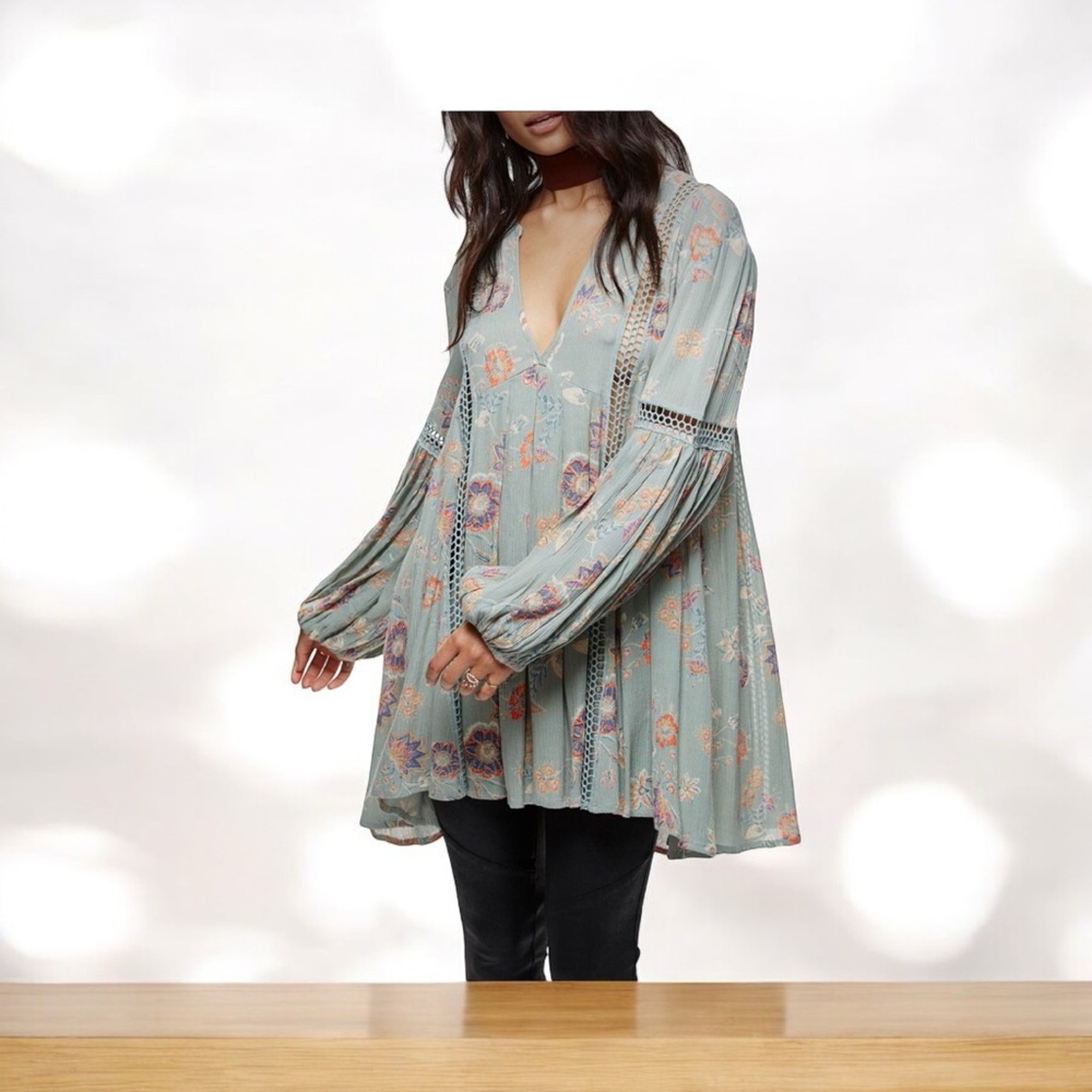 Free People Women's Oversized Tunic Top Boho Blue Crepe Crochet W/Floral